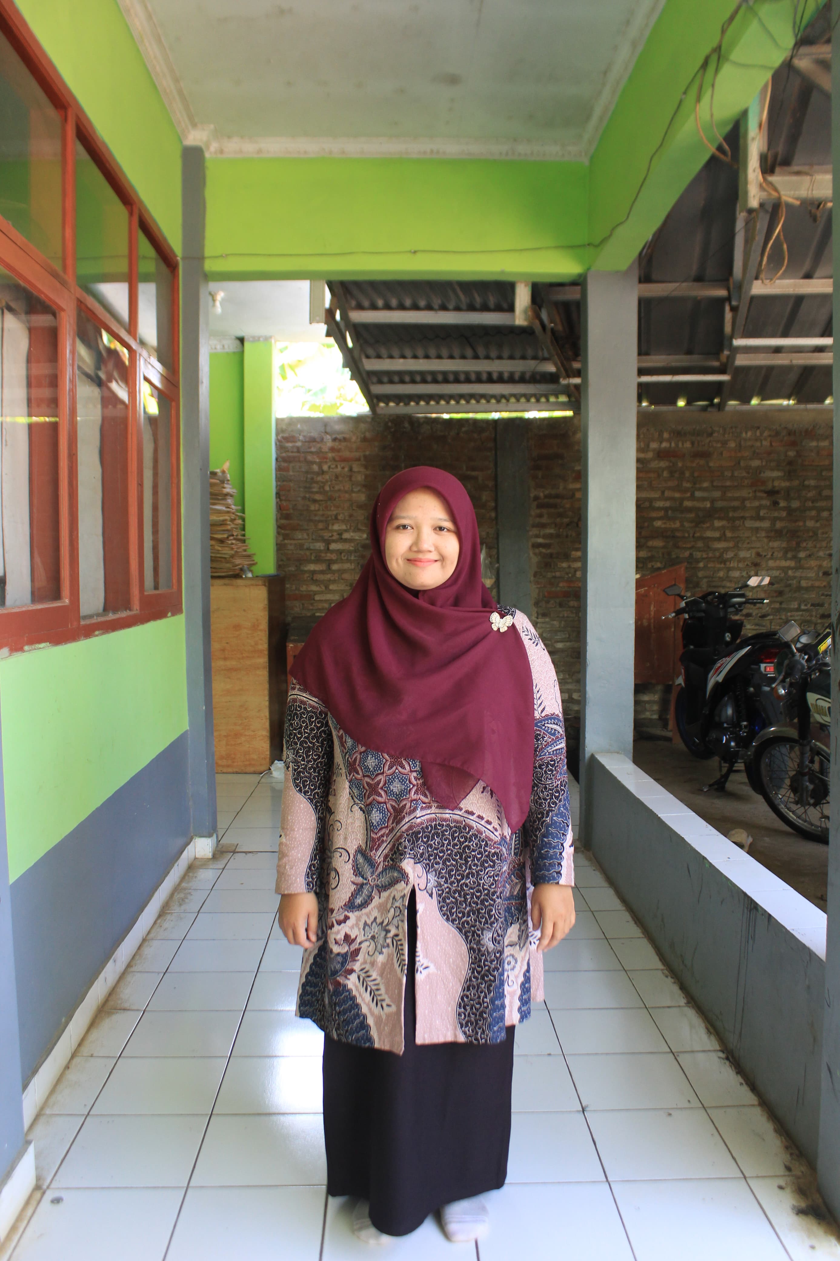 Foto Riska Nurmalasari, S.Pd.